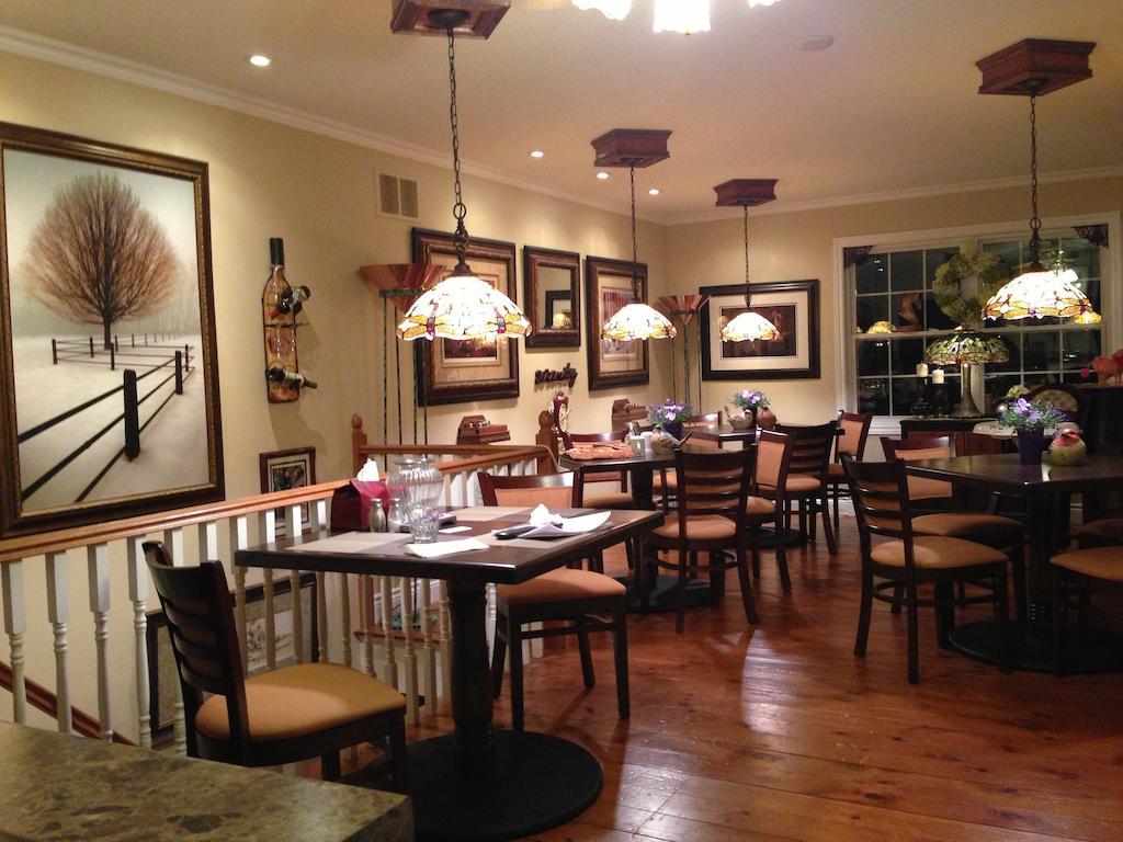 Serenity Ranch Bed & Breakfast Ancaster Dış mekan fotoğraf