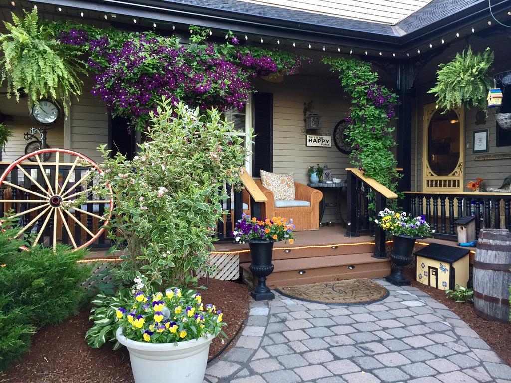 Serenity Ranch Bed & Breakfast Ancaster Dış mekan fotoğraf